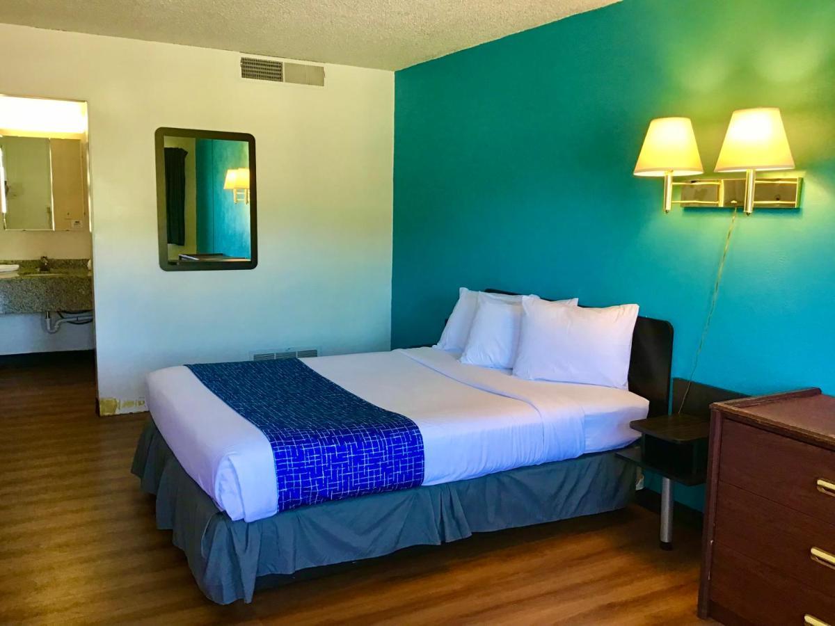 Travelodge Inn & Suites By Wyndham Missoula University Park Luaran gambar